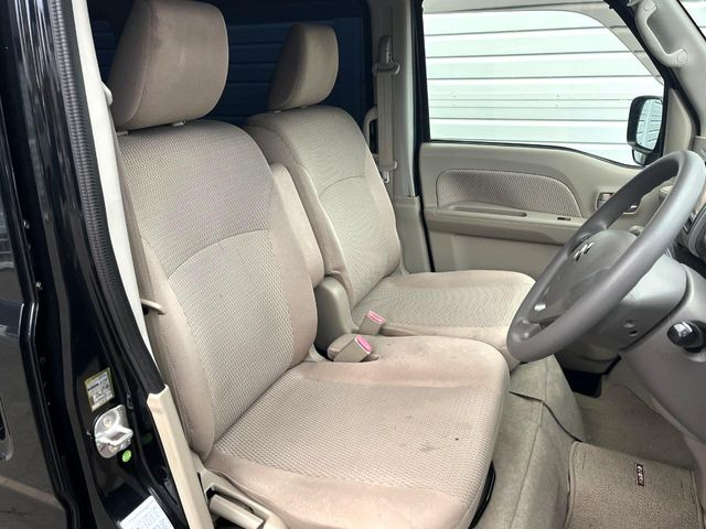 �^�]�ȃV�[�g���͎g�p�������Ȃ��A�ǍD�ȏ�ԂƂȂ��Ă��܂��B���J�Ɏg���Ă������Ƃ��悭�킩��܂��ˁB