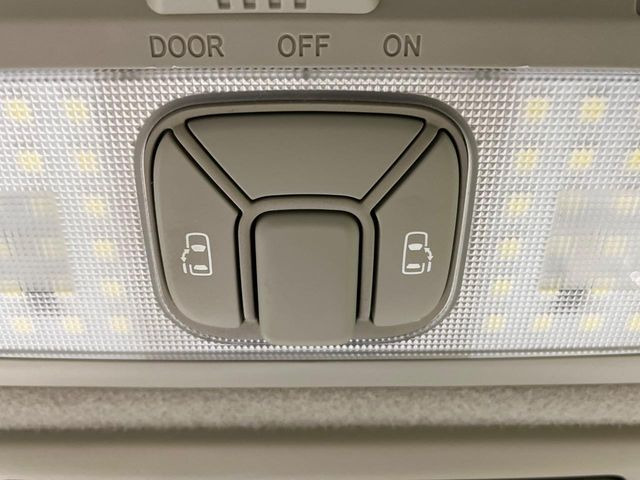 �y�����p���[�X���C�h�h�A�z�X�}�[�g�L�[��^�]�Ȃ̃X�C�b�`�Ō�ȗ����X���C�h�h�A�̊J���\���d��������͂����ăh�A���J����K�v�������A�����Ȃ��q�l�ł��ȒP�ɊJ���߂ł����K�ł���