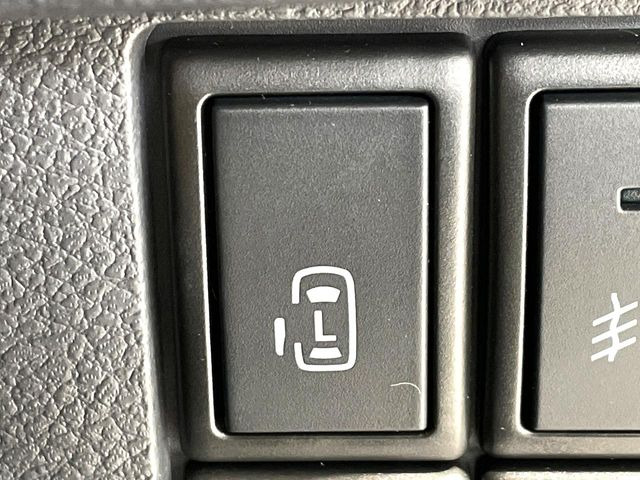 �y�p���[�X���C�h�h�A�z�X�}�[�g�L�[��^�]�Ȃ̃X�C�b�`�ŃX���C�h�h�A�̊J���\���d��������͂����ăh�A���J����K�v�������A���������q�l�ł��A�d���ו��������Ă��鎞�����N�ɊJ���߂ł��܂���