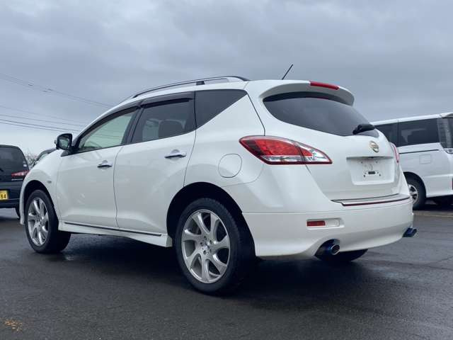 ���ۂɌ��Ă���������΂��̎Ԃ̗ǂ����`��邩�Ǝv���܂��̂ŁA���Ј�x�����X��������!