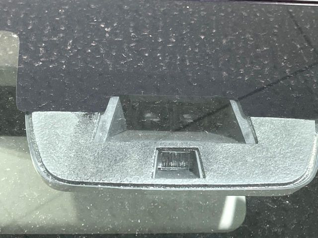 �y�X�Y�L �Z�[�t�e�B�T�|�[�g�z���s���ɑO���̎ԗ�����F�����A�Փ˂������Ȏ��͌x��ƃu���[�L�ŏՓˉ���Ɣ�Q�y�����A�V�X�g�B�����S�Ƀh���C�u�����y���݂��������܂��B