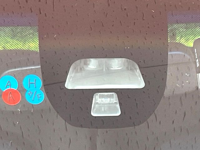 �y�V�e�B�u���[�L�A�N�e�B�u�V�X�e���z�ᑬ���s���ɑO���̎ԗ�����F�����A�Փ˂������Ȏ��͌x��ƃu���[�L�ŏՓˉ���Ɣ�Q�y�����A�V�X�g�B�����S�Ƀh���C�u�����y���݂��������܂��B