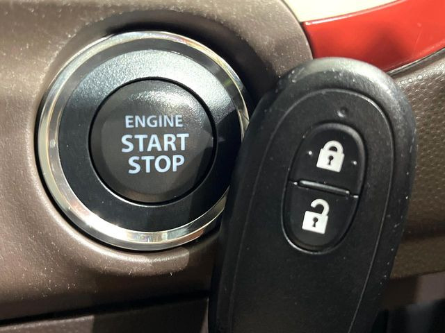 �y�L�[���X�X�^�[�g�V�X�e���z�J�o����|�P�b�g�ɓ��ꂽ�܂܂ł��h�A�̎{���E�������\�ȃX�}�[�g�L�[�𑕔��B�G���W���̃I���E�I�t�����J�M�����o���K�v����������Ƃ��Ă��֗��ł���