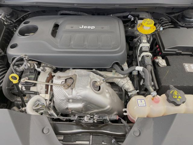 �����X�ł́A�e���[�J�[�̐�p�f�f�e�X�^�[�𓱓��B���Ǝ��i�����e�N�j�J���X�^�b�t���풓���Ă���܂��̂ŁA������̍ۂɂ����S���Ă����p���������܂��B