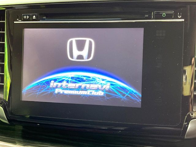 �y���[�J�[�����i�r�z�C���e���A�ɗn�����ރX�^�C���b�V���ȁu��p�݌v�v���[�J�[�i�r�𑕔��􎋔F���⑀�쐫�ȂǊ�{���\�ɂ��D��A���㎿�ȃJ�[���C�t�����y���݂��������܂��B