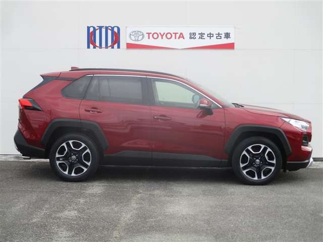 RAV42.0 アドベンチャー 4WD