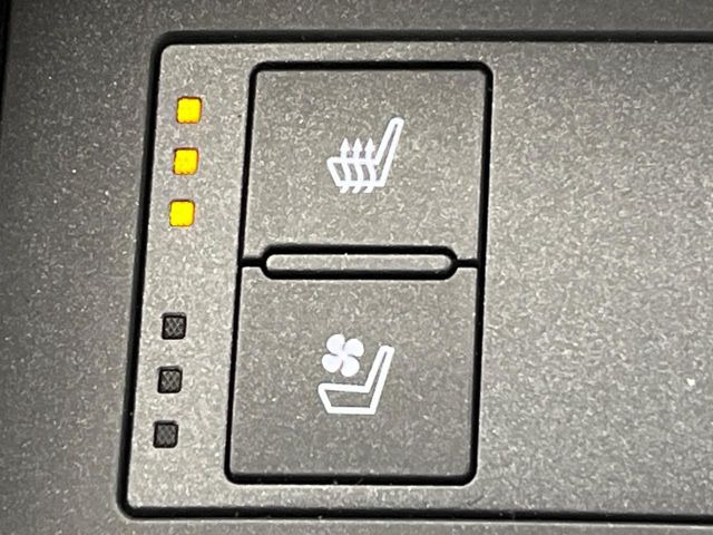 �y�V�[�g�q�[�^�[�z�������ɏd�󂷂�V�[�g�q�[�^�[!�G�A�R����葁�����܂��Ă����̂Ŋ�����̐l�����S�ł��ˁ�G�A�R���̉����͊������邩����A�Ƃ������ɂ����������߂ł��B