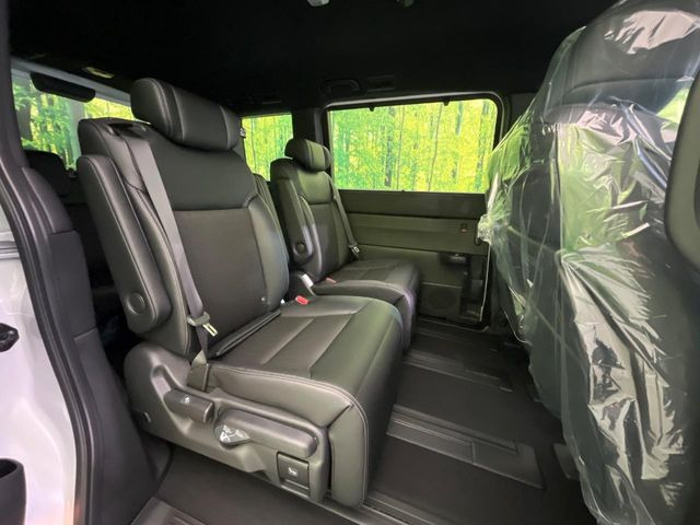 ���i���ȃI���W�i���t���A�}�b�g���I�v�V�����ɂĂ��p�ӂ��Ă���܂��B���D���ȃf�U�C����J���[�����Ԃɍ��킹�đI��ł����������Ƃ��ł��܂���