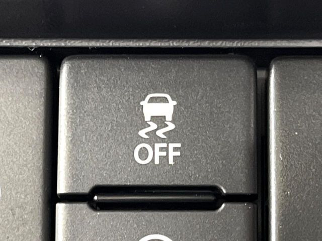 �y������h�~���u�z�ԗ��̉���������m����ƁA�����I�Ɏԗ��̐i�s������ۂ悤�Ɏԗ��𐧌䂵�܂��B�J�̓��ȂǊ���₷���H�ʏ󋵂ł����S�ȉ^�]���\�ł��B