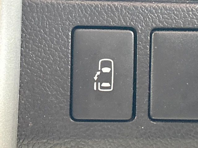 �y�p���[�X���C�h�h�A�z�X�}�[�g�L�[��^�]�Ȃ̃X�C�b�`�ŃX���C�h�h�A�̊J���\���d��������͂����ăh�A���J����K�v�������A���������q�l�ł��A�d���ו��������Ă��鎞�����N�ɊJ���߂ł��܂���