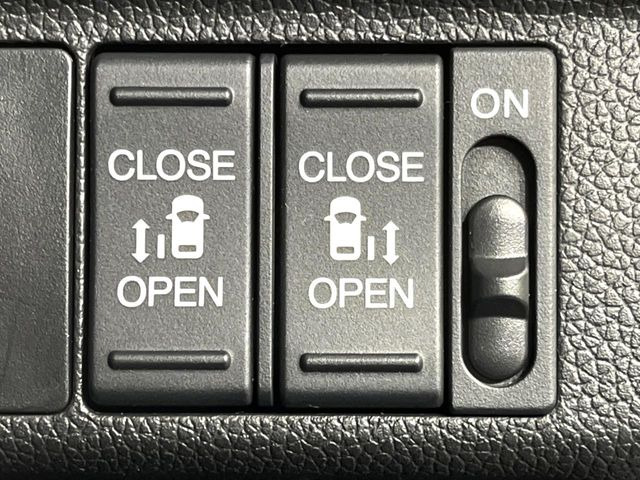 �y�����p���[�X���C�h�h�A�z�X�}�[�g�L�[��^�]�Ȃ̃X�C�b�`�Ō�ȗ����X���C�h�h�A�̊J���\���d��������͂����ăh�A���J����K�v�������A�����Ȃ��q�l�ł��ȒP�ɊJ���߂ł����K�ł���