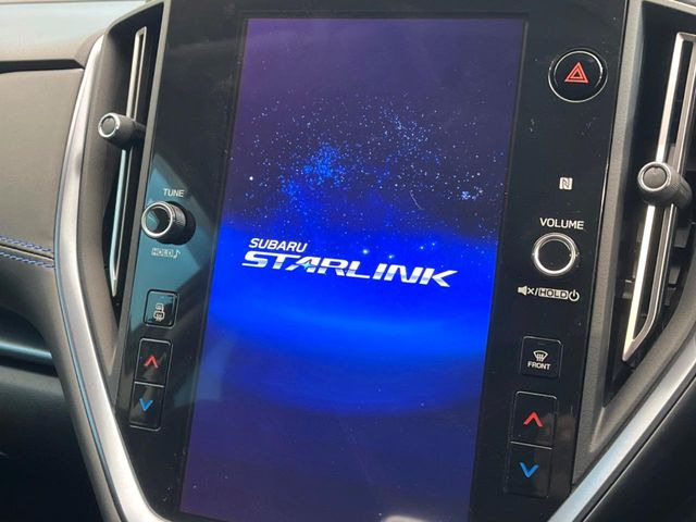 �y11.6�C���`�i�r�z�X�}�[�g�t�H�����o�Ŏg�p�ł���A�C���p�N�g�̂���11.6�C���`�i�r�𑕔�!�i�r��I�[�f�B�I����͂������A�e��ԗ��������̉�ʂ���m�F�E�ݒ�ł��܂���