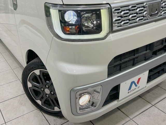 �yLED�w�b�h���C�g�z���V����ԑ��s�����ǍD�Ȏ��E���m�ۂ����S���ĉ^�]�ł��鍂�P�xLED�w�b�h���C�g�𑕔�!�_�����x�������A����d�͂��}�����Ă��܂��B