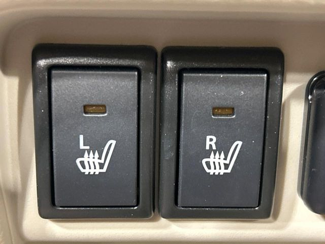 �y�V�[�g�q�[�^�[�z�������ɏd�󂷂�V�[�g�q�[�^�[!�G�A�R����葁�����܂��Ă����̂Ŋ�����̐l�����S�ł��ˁ�G�A�R���̉����͊������邩����A�Ƃ������ɂ����������߂ł��B