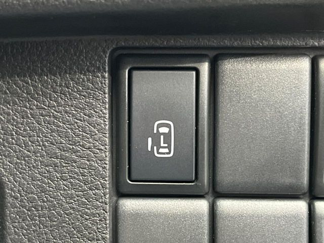 �y�p���[�X���C�h�h�A�z�X�}�[�g�L�[��^�]�Ȃ̃X�C�b�`�ŃX���C�h�h�A�̊J���\���d��������͂����ăh�A���J����K�v�������A���������q�l�ł��A�d���ו��������Ă��鎞�����N�ɊJ���߂ł��܂���