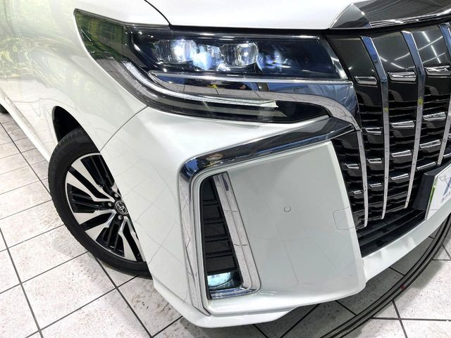 �yLED�w�b�h���C�g�z���V����ԑ��s�����ǍD�Ȏ��E���m�ۂ����S���ĉ^�]�ł��鍂�P�xLED�w�b�h���C�g�𑕔�!�_�����x�������A����d�͂��}�����Ă��܂��B