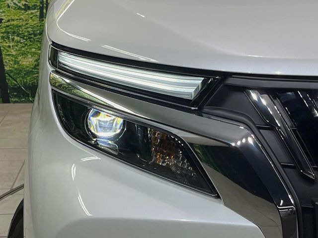 �yLED�w�b�h���C�g�z���V����ԑ��s�����ǍD�Ȏ��E���m�ۂ����S���ĉ^�]�ł��鍂�P�xLED�w�b�h���C�g�𑕔�!�_�����x�������A����d�͂��}�����Ă��܂��B