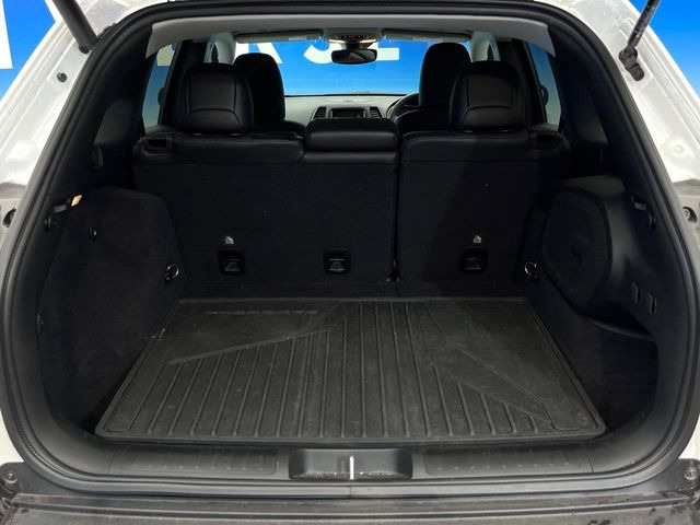 ���g�����N���[��:����L������e�X�y�[�X!���ꂾ���̍L��������΂��������⃌�W���[�Ȃǂɂ��œK�ł�!�g�p�������Ȃ����ꂢ�ȏ�Ԃ��ێ����Ă���܂��B