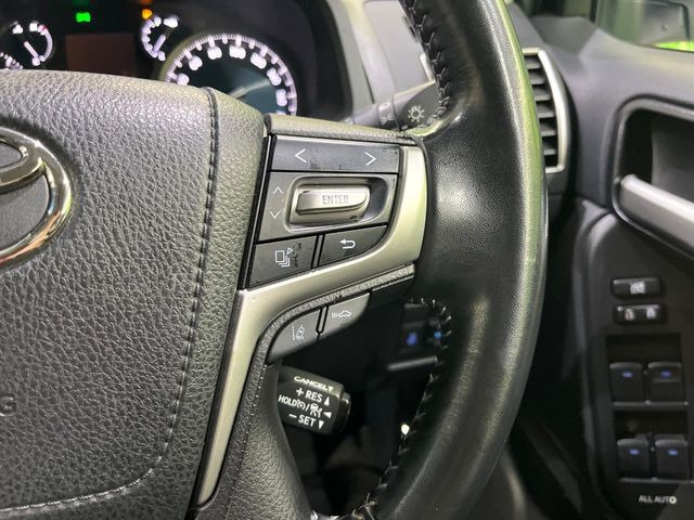 �y�g���^�Z�[�t�e�B�Z���X�z���s���ɑO���̎ԗ�����F�����A�Փ˂������Ȏ��͌x��ƃu���[�L�ŏՓˉ���Ɣ�Q�y�����A�V�X�g�B�����S�Ƀh���C�u�����y���݂��������܂��B