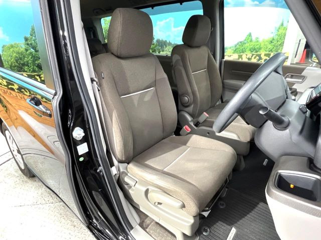 �^�]�ȃV�[�g���͎g�p�������Ȃ��A�ǍD�ȏ�ԂƂȂ��Ă��܂��B���J�Ɏg���Ă������Ƃ��悭�킩��܂��ˁB