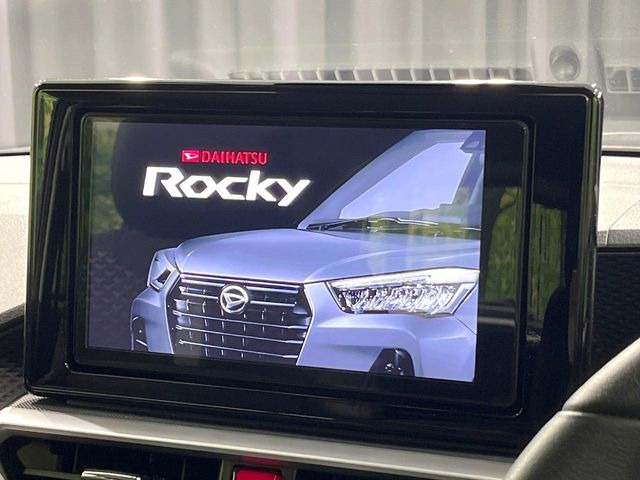 �y���ʃi�r�z�l�C�̑�^9�C���`�i�r�𑕔��B���݊��̂�����ʂ̓C���p�N�g��!�i�r���p���̃}�b�v�\���͌��₷���A�e���r��DVD�͗Տꊴ���A�b�v!�����̃h���C�u���O�b�Ɗy�����Ȃ�܂���