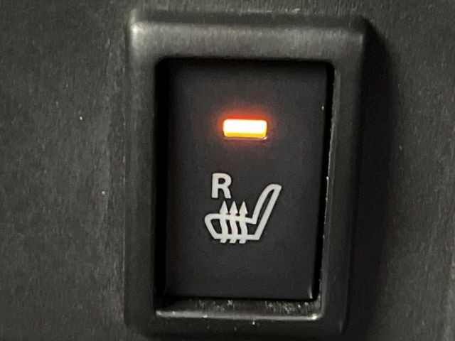 �y�V�[�g�q�[�^�[�z�������ɏd�󂷂�V�[�g�q�[�^�[!�G�A�R����葁�����܂��Ă����̂Ŋ�����̐l�����S�ł��ˁ�G�A�R���̉����͊������邩����A�Ƃ������ɂ����������߂ł��B