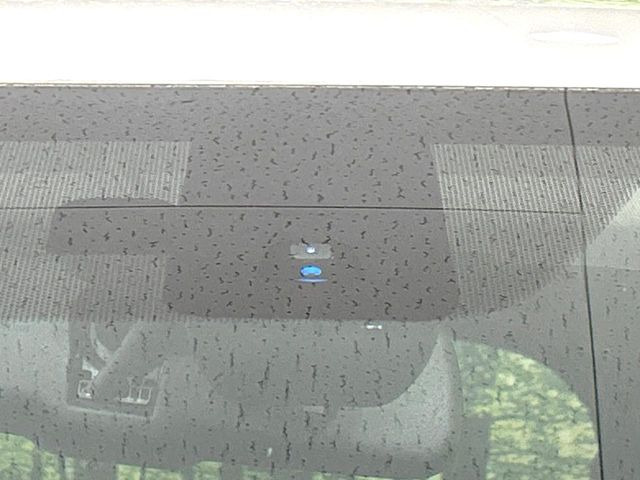 �y�O�He-Assist�z���s���ɑO���̎ԗ�����F�����A�Փ˂������Ȏ��͌x��ƃu���[�L�ŏՓˉ���Ɣ�Q�y�����A�V�X�g�B�����S�Ƀh���C�u�����y���݂��������܂��B