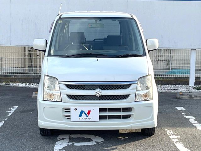 ���Ђł́A�S�ԁw�C�����Ȃ��x�̂��Ԃ̂ݎ�舵���Ă���܂��B��C�o�C���[�ɂ�錵�I�����d����̌�A���Ɍ�̎ԗ��`�F�b�N���s���A�l�N�X�e�[�W���F�肵�����i���Ȓ��ÎԂ����񋟂��Ă���܂��B