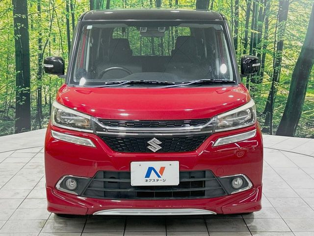 ��D�]�𒸂��Ă���܂��{�f�B�̒e�X�v���b�V���R�[�g���D�]��t���B�ʏ�̃K���X�R�[�g�ƈقȂ�A�ϋv�N��6�N�̖��@���K���X�R�[�e�B���O���A�{�f�B���L���C�ȏ�Ԃɕۂ��Ă���܂��B