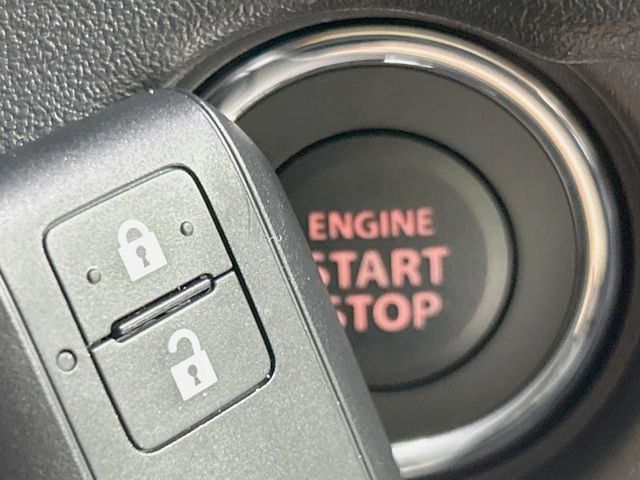 �y�L�[���X�X�^�[�g�V�X�e���z�J�o����|�P�b�g�ɓ��ꂽ�܂܂ł��h�A�̎{���E�������\�ȃX�}�[�g�L�[�𑕔��B�G���W���̃I���E�I�t�����J�M�����o���K�v����������Ƃ��Ă��֗��ł���