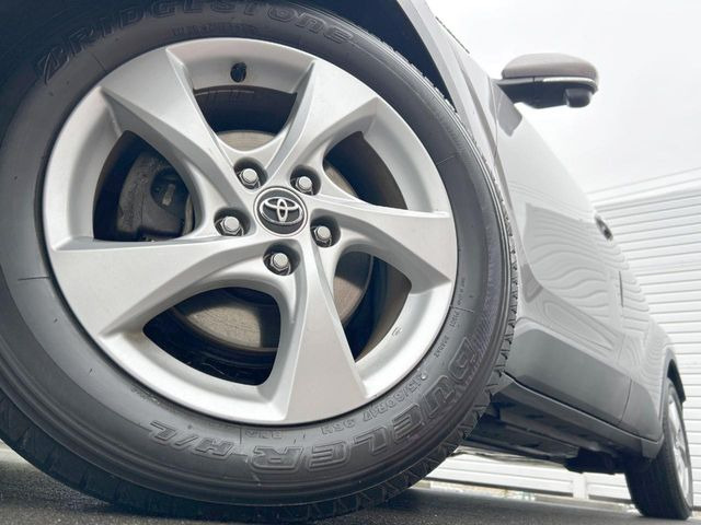 �y����17�C���`�A���~�z�C�[���z�O�ςɃ}�b�`���������A���~�z�C�[���𑕒����Ă���܂��B�e��ЊO�A���~�z�C�[����A�X�^�b�h���X�^�C�����戵�����Ă���܂��B���񂲑��k����������