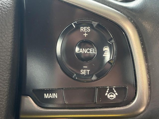 �y�z���_�Z���V���O�z���s���ɑO���̎ԗ�����F�����A�Փ˂������Ȏ��͌x��ƃu���[�L�ŏՓˉ���Ɣ�Q�y�����A�V�X�g�B�����S�Ƀh���C�u�����y���݂��������܂��B