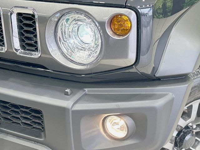 �yLED�w�b�h���C�g�z���V����ԑ��s�����ǍD�Ȏ��E���m�ۂ����S���ĉ^�]�ł��鍂�P�xLED�w�b�h���C�g�𑕔�!�_�����x�������A����d�͂��}�����Ă��܂��B