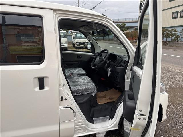 ���X�ł͊F�l�Ɉ��S���Ă��Ԃ��^�]���Ă����������߂̎����ԕی��ւ̉�����JAF�ւ̉����������Ȃ��܂��̂ł���]�̕��͂��C�y�ɂ����k������!