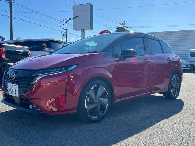 ���W����ɂ͍��i���̒��ÎԂ�V�Ԃ��������ł����W���䐔100��̑�^�W����֐��񂲗��X����������