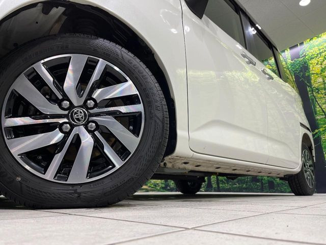 �y����14�C���`�A���~�z�C�[���z�O�ςɃ}�b�`���������A���~�z�C�[���𑕒����Ă���܂��B�e��ЊO�A���~�z�C�[����A�X�^�b�h���X�^�C�����戵�����Ă���܂��B���񂲑��k����������