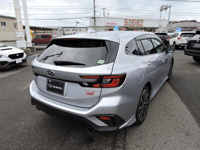 レヴォーグ1.8 STI スポーツ EX 4WD