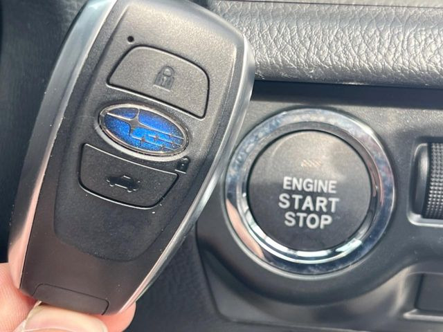 �y�A�N�Z�X�L�[&�v�b�V���X�^�[�g�z�J�o����|�P�b�g�ɓ��ꂽ�܂܂ł��h�A�̎{���E�������\�ȃX�}�[�g�L�[�𑕔��B�G���W���̃I���E�I�t�����J�M�����o���K�v�������A�{�^�����v�b�V�����邾����OK��