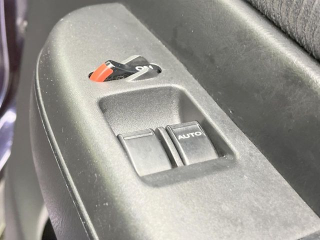 �p���[�E�B���h�E �X�C�b�`��ő��̊J���\�ł�