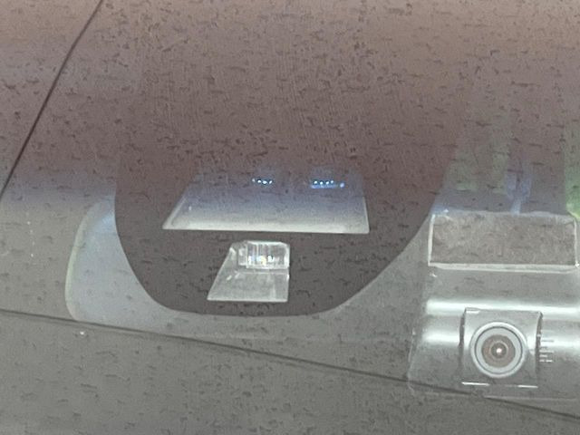 �y�V�e�B�u���[�L�A�N�e�B�u�V�X�e���z�ᑬ���s���ɑO���̎ԗ�����F�����A�Փ˂������Ȏ��͌x��ƃu���[�L�ŏՓˉ���Ɣ�Q�y�����A�V�X�g�B�����S�Ƀh���C�u�����y���݂��������܂��B