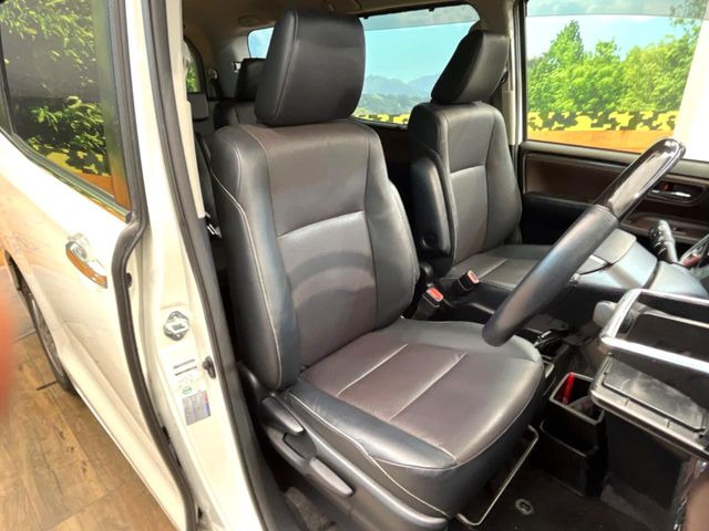 �^�]�Ȃ܂��ɂ͏\���ȃX�y�[�X������A�啿�ȕ��ł��������^�]���Ă�����������ł��B