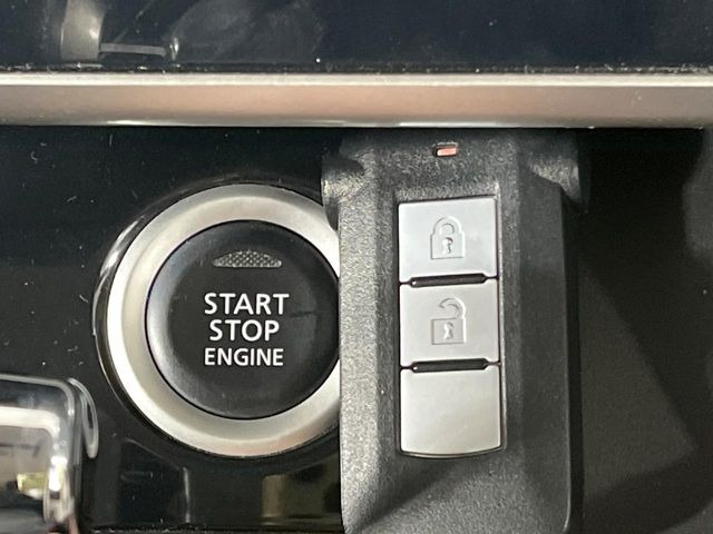 �y�C���e���W�F���g�L�[�z�J�o����|�P�b�g�ɓ��ꂽ�܂܂ł��h�A�̎{���E�������\�ȃX�}�[�g�L�[�𑕔��B�G���W���̃I���E�I�t�����J�M�����o���K�v����������Ƃ��Ă��֗��ł���