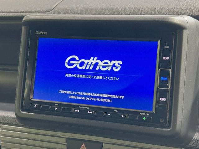 �y�����i�r�z�l�C�̏����i�r�𑕔����Ă���܂��B�i�r�̎g���₷���͂������A�I�[�f�B�I�@�\���[��!�L�����v�◷�s�͂������A�ʋ΂┃�����ȂǕ��i�̃h���C�u���y�����Ȃ�͂���