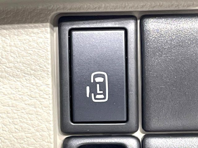 �y�p���[�X���C�h�h�A�z�X�}�[�g�L�[��^�]�Ȃ̃X�C�b�`�ŃX���C�h�h�A�̊J���\���d��������͂����ăh�A���J����K�v�������A���������q�l�ł��A�d���ו��������Ă��鎞�����N�ɊJ���߂ł��܂���