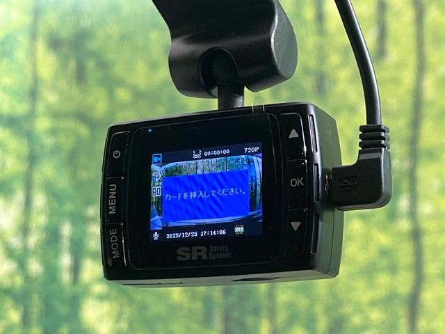 �y�h���C�u���R�[�_�[�z���S�E���S�ȃJ�[���C�t�ɕK�{�̃h���C�u���R�[�_�[�𑕔�!���s���͂������A������^�]�⎖�̂ɑ��������ۂ̏󋵂��f���ŋL�^���A����̃��X�N�ɔ����܂��B