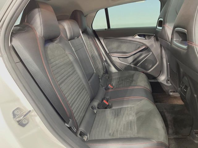 ���㕔���Ȃ��C�ɂȂ�悤�ȃL�Y�E�����ւ��蓙�A�傫�ȃ_���[�W�͂Ȃ��A�ǍD�ȏ�Ԃł��B