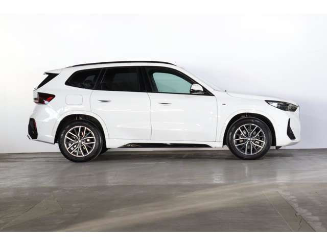 X1sドライブ 18i Mスポーツ DCT