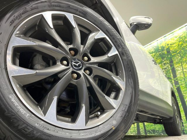 �y����19�C���`�A���~�z�C�[���z�O�ςɃ}�b�`���������A���~�z�C�[���𑕒����Ă���܂��B�e��ЊO�A���~�z�C�[����A�X�^�b�h���X�^�C�����戵�����Ă���܂��B���񂲑��k����������