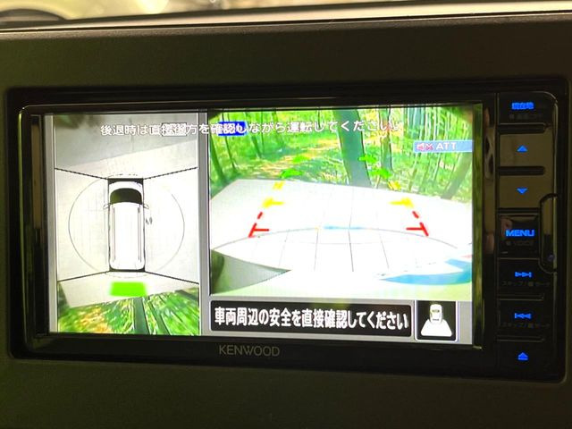 �y�}���`�A���E���h���j�^�[�z��p�̃J�����ɂ��A�ォ�猩���낵���悤�Ȏ��_��360�x�N���}�̎��͂��m�F���邱�Ƃ��ł��܂������p�������m�F���₷���A�����ꏊ�ł̐؂�Ԃ��⒓�Ԃ��X���[�Y�ɍs���܂��B