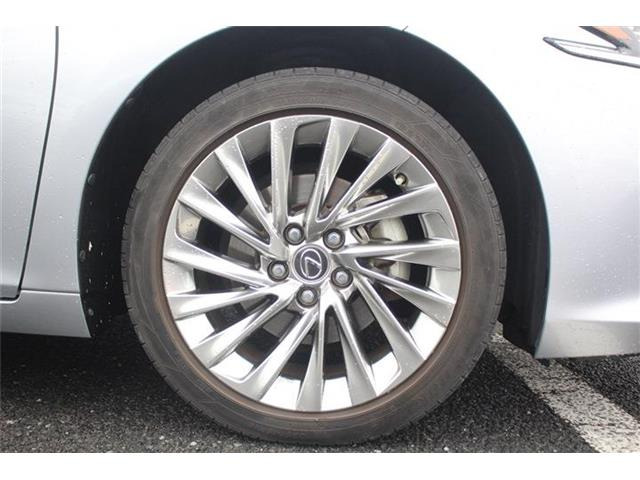 ���Ǝҗl�ւ̔̔��͂��f�肳���Ă��������܂��B �Ԍ������ԗ��̏ꍇ�́A�Ԍ����擾�������x�������z�ŕ\�����Ă���܂��B